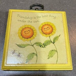 Hallmark Friendship Is The Best Thing Under The Sun Plaque Vintage